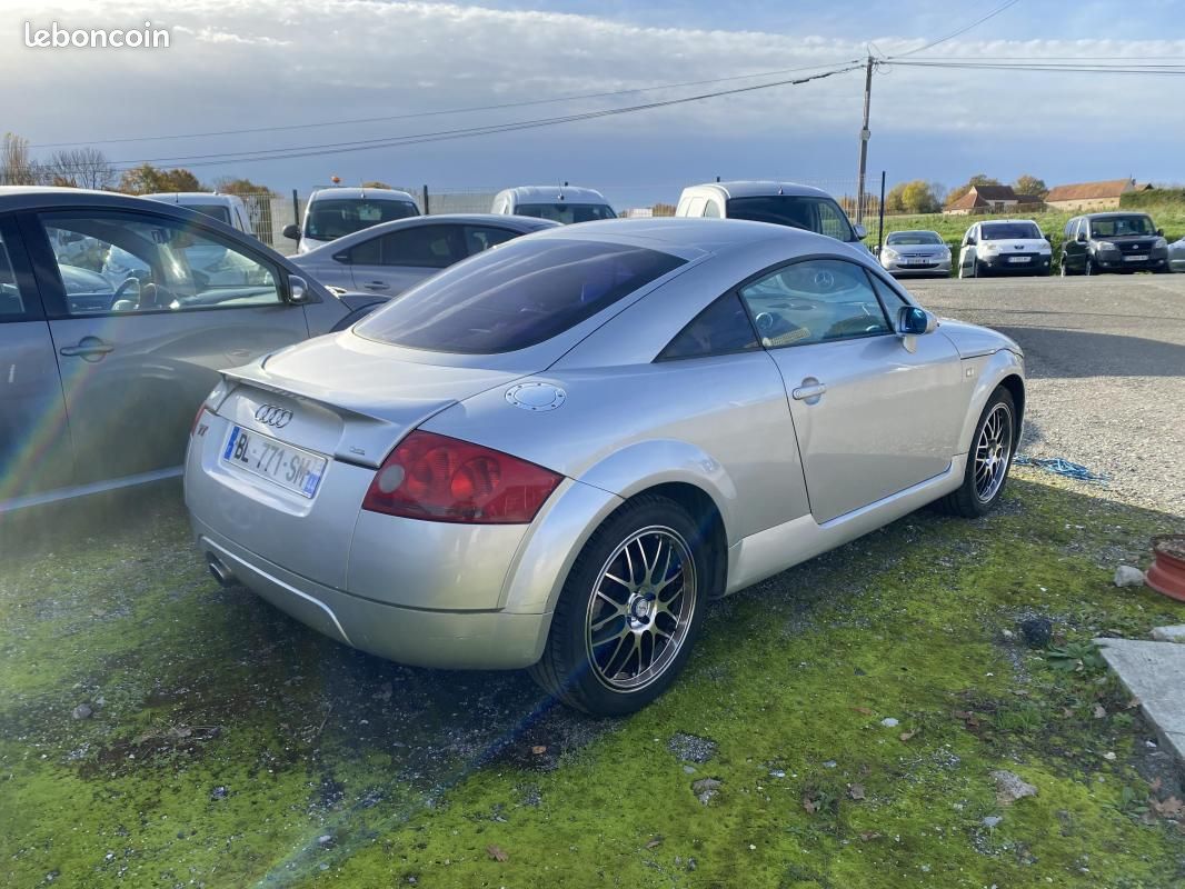 Audi TT 1.8 180 CV BVM6 FINITION S-LINE VENTE A MARCHAND (image 3)