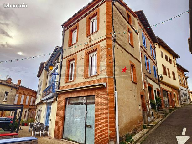 Immeuble 85 m² CARAMAN