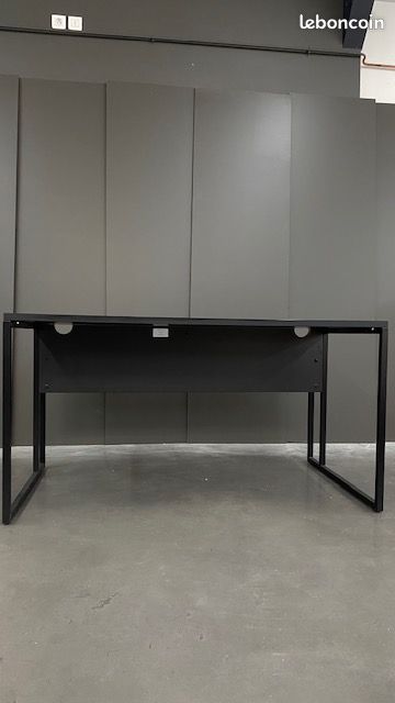 Bureau design noir 140x80 (image 3)