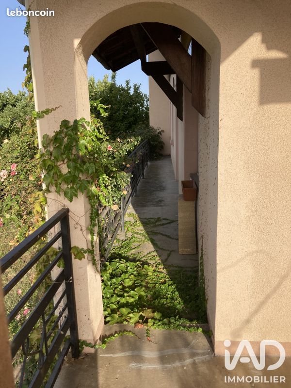 Maison 10 pièces 208 m² (image 4)
