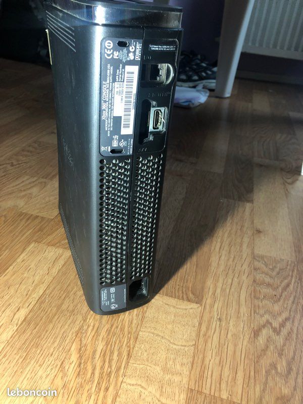 35 Prix négociable XBOX 360 vendu séparément (image 4)