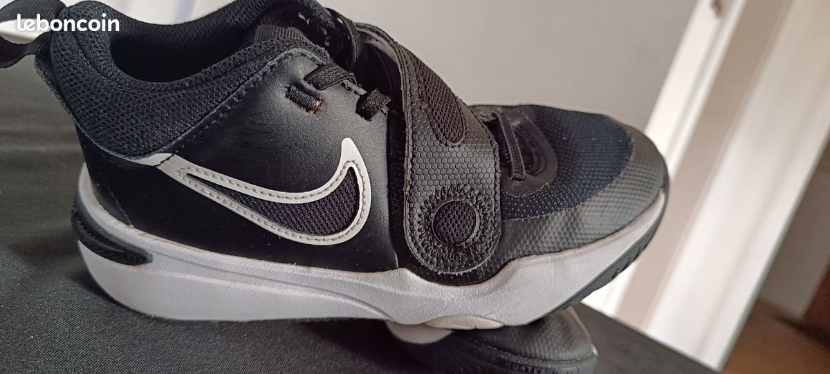 Chaussures Nike enfant (image 1)