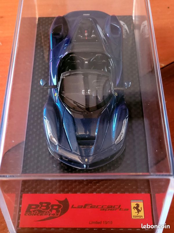 MARKETPLACE : Ferrari LaFerrari Aperta - BBR - 1:18