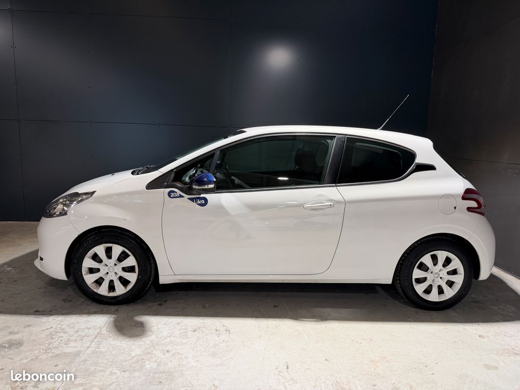 PEUGEOT 308 3P 68ch LIKE - Distribution OK - Garantie - REPRISE -Prêt à partir (image 3)