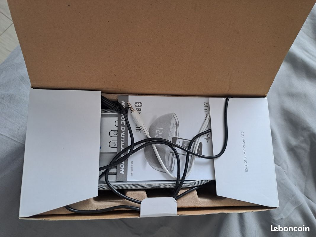 Enceinte radio reveil bluetooth NEUF (image 2)