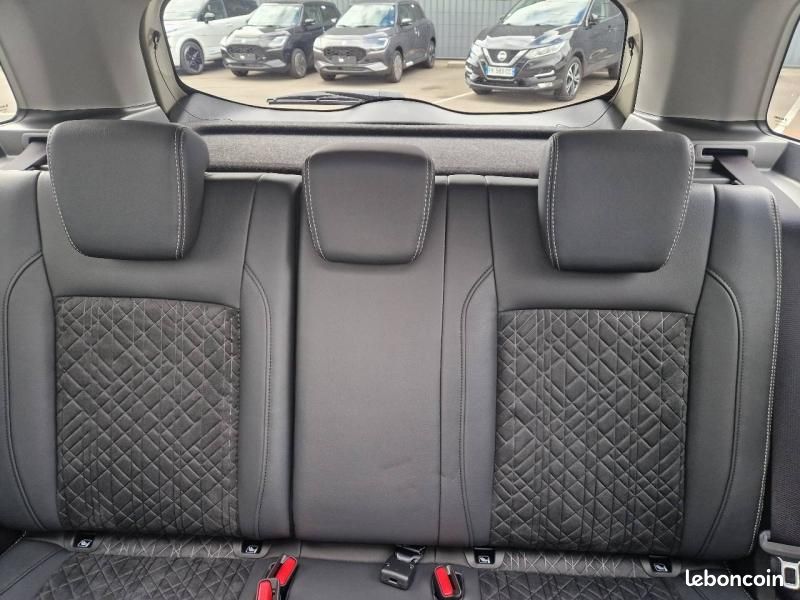 Suzuki Vitara 1.4 Boosterjet Hybrid 110ch Style Auto MY25 (image 12)