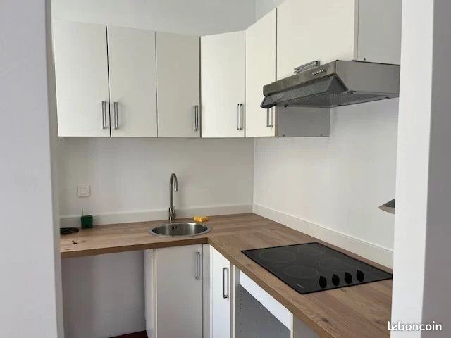 Appartement 1 pièce 31 m² · à Antibes · 31 m² · 850 €/mois