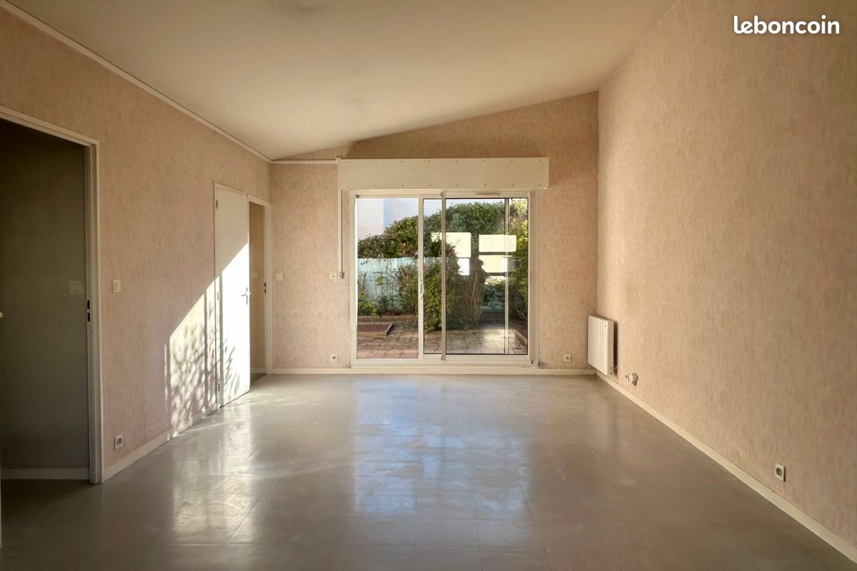 Maison 3 pièces 68 m² · à Sablé-sur-Sarthe · 68 m² · 77 000 €