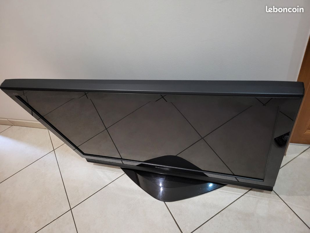 Téléviseur Plasma Panasonic 42 pouces 107cm (image 2)
