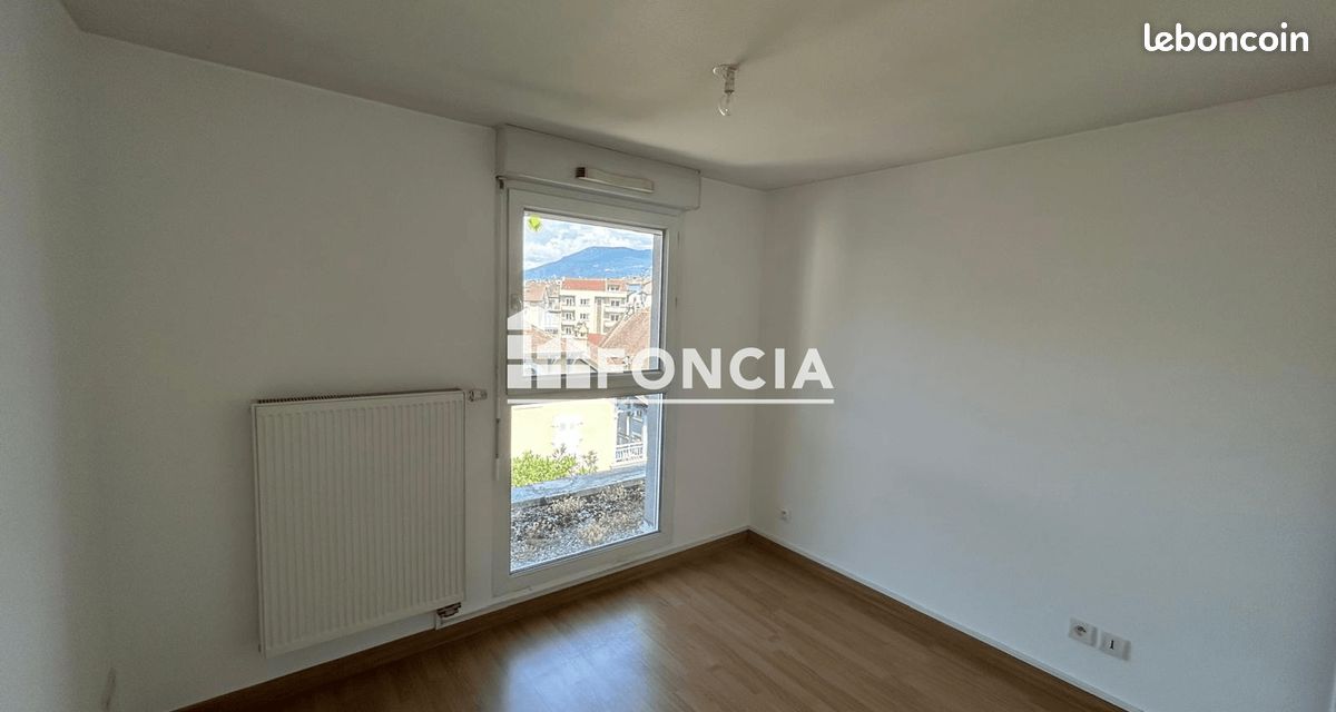 Appartement 2 pièces 52 m² · à Annemasse · 52 m² · 992 €/mois