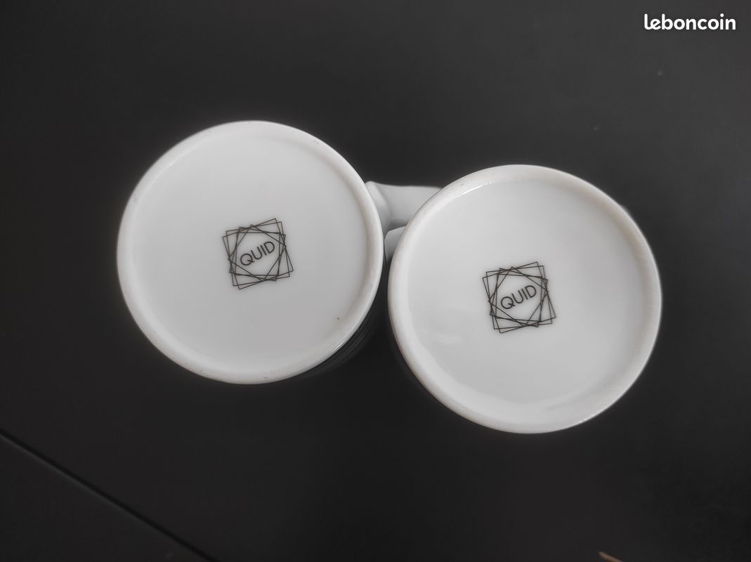 Lot de 2 mugs (noir-et-blanc) (image 4)