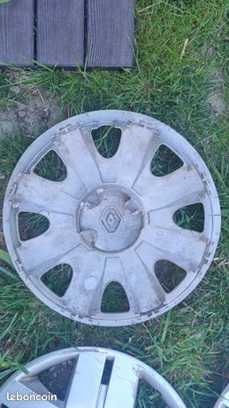 Captur 16 Pouces 4 Enjoliveurs De Roue 15 Pour Renault CLIO 2005 - Série 4 Goujons Prix Enjoliveur Captur 16 Pouces 4 Enjoliveurs De Roue 15 Pour Renault CLIO 2005 - Série 4 Goujons Prix Enjoliveur