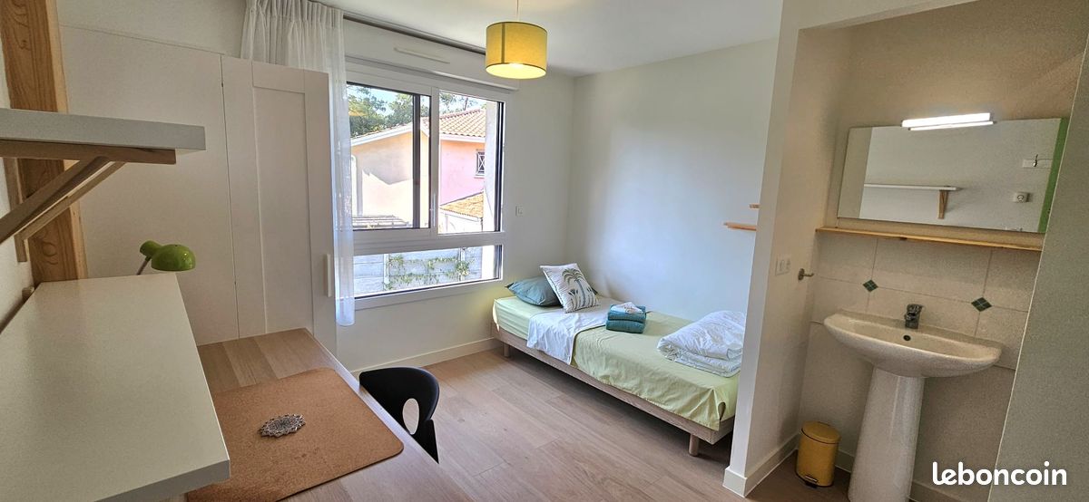 Maison 3 pièces 80 m² · à Pessac · 80 m² · 650 €/mois