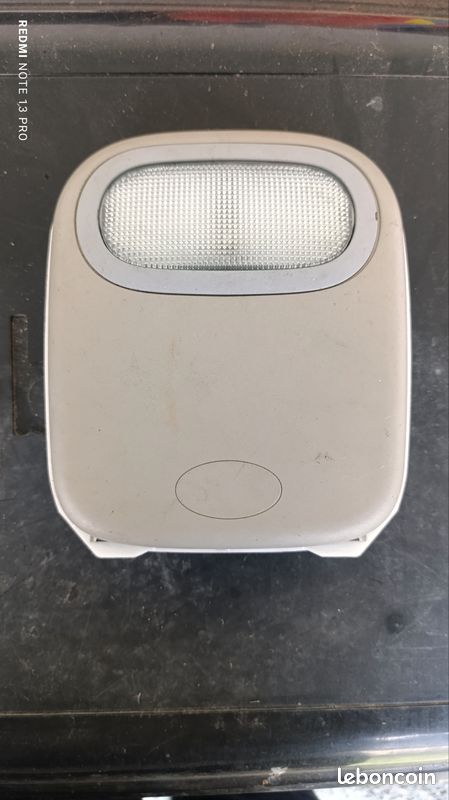 Plafonnier éclairage Renault clio 2 (image 1)