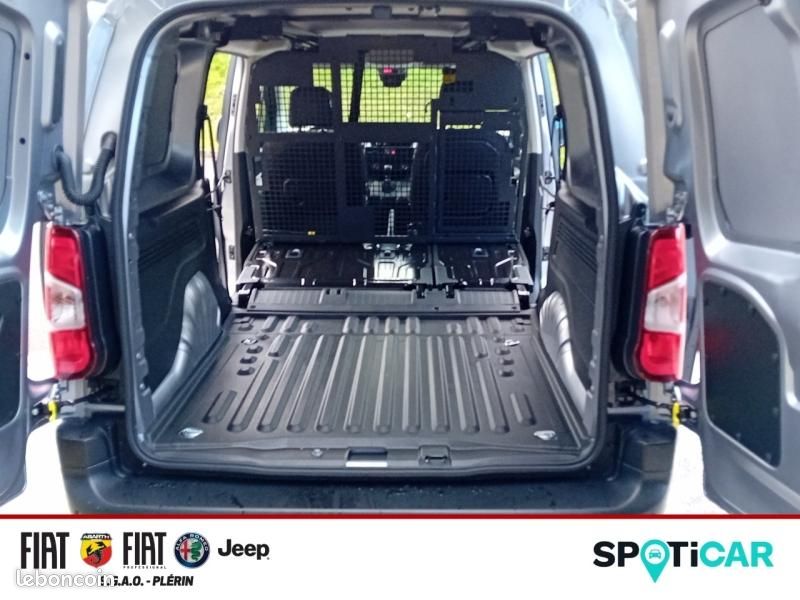 Fiat Doblo Fg XL Diesel 100ch Cabine Approfondie repliable (image 16)