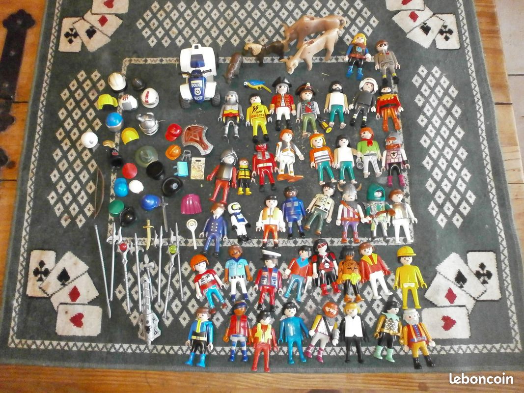 Gros lot Playmobil 41 personnages (image 1)