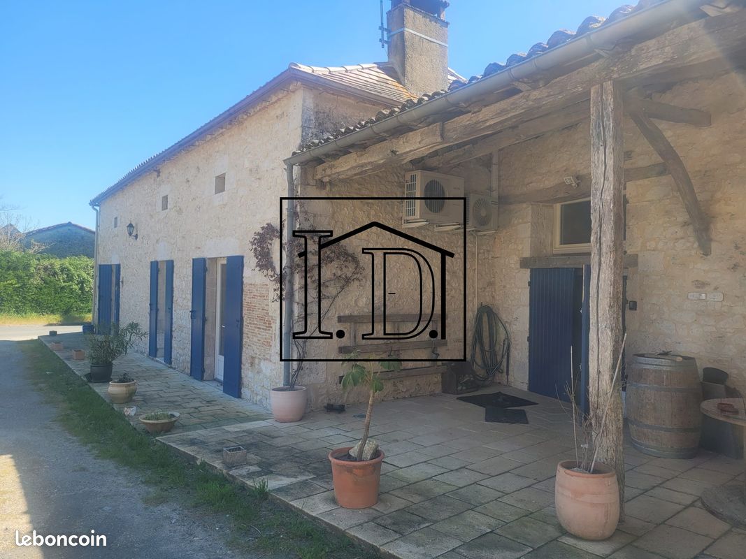 Maison 10 pièces 216 m² (image 2)