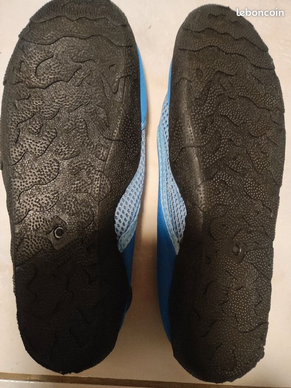 Chaussons aquatiques NEUFS 39 (image 2)