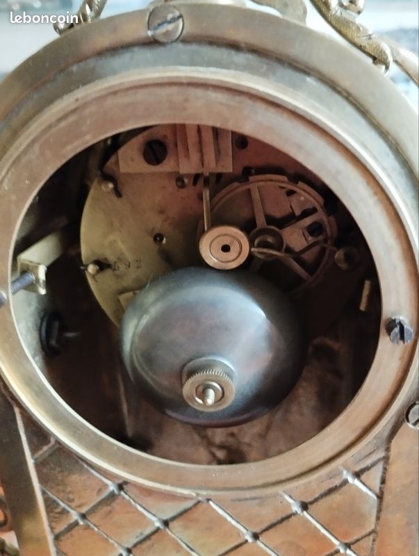 Pendule en bronze et marbre (image 4)
