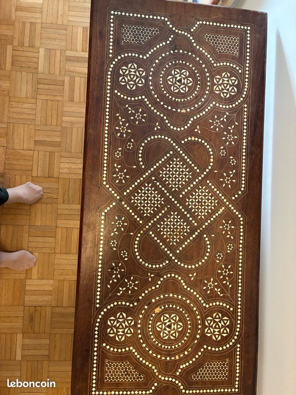 Élégante table arabe marquetée début XXe siècle (image 4)