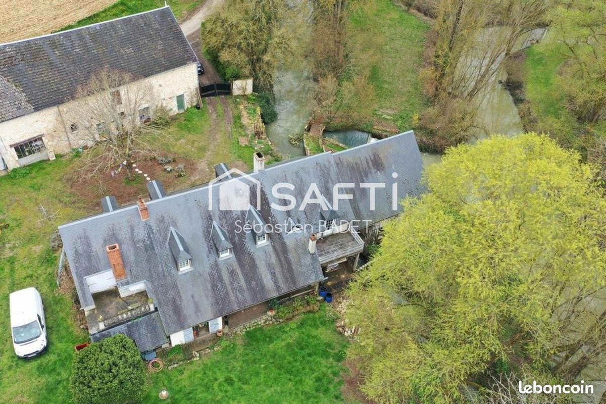 Maison 7 pièces 280 m² · à Meunet-Planches · 280 m² · 349 000 €