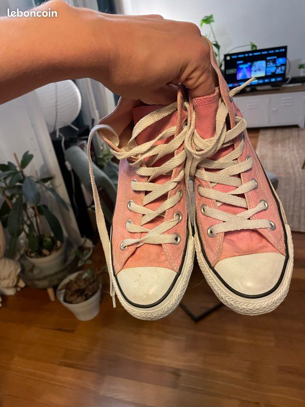 Converse rose clair (image 3)
