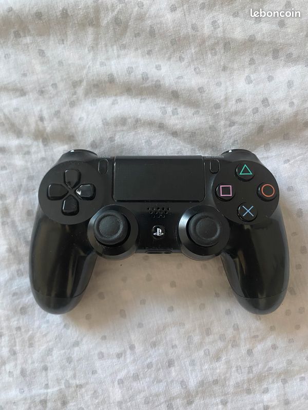 Manette PS4 - Pièces (image 1)