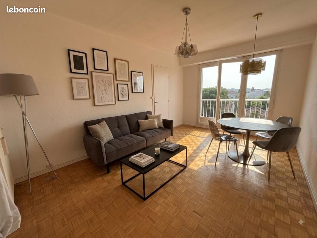 Appartement 2 pièces 45 m² · à Pau · 45 m² · 102 000 €