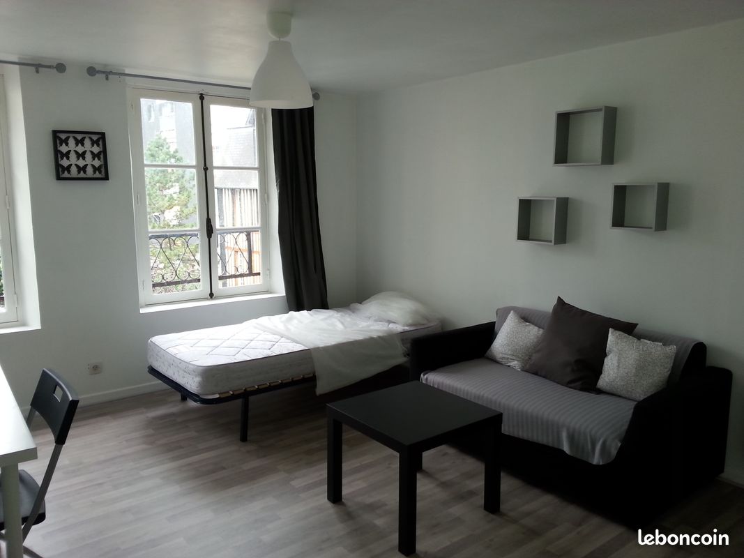Appartement 1 pièce 22 m² · à Lisieux · 22 m² · 385 €