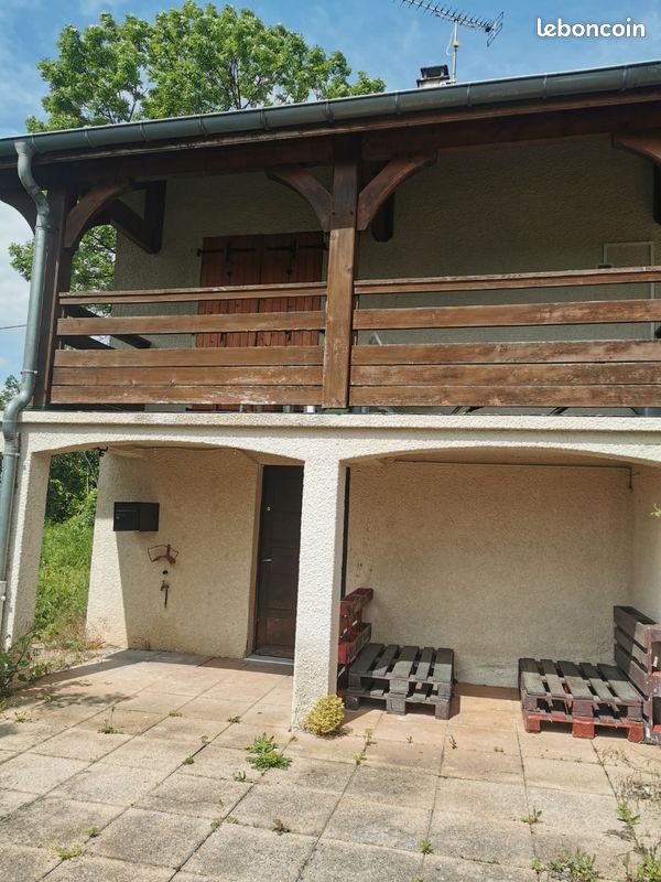 Appartement 1 pièce 40 m² · à Mouchard · 40 m² · 500 €