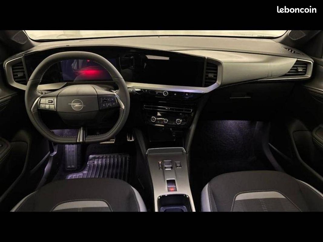 OPEL Mokka 1.2 Turbo Hybrid 145 ch e-DCT6 Edition (image 8)
