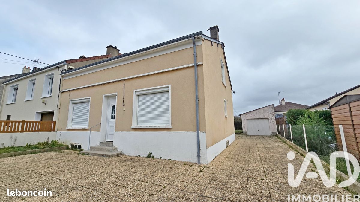 Maison 5 pièces 143 m² · à Saint-Maur · 143 m² · 148 000 €