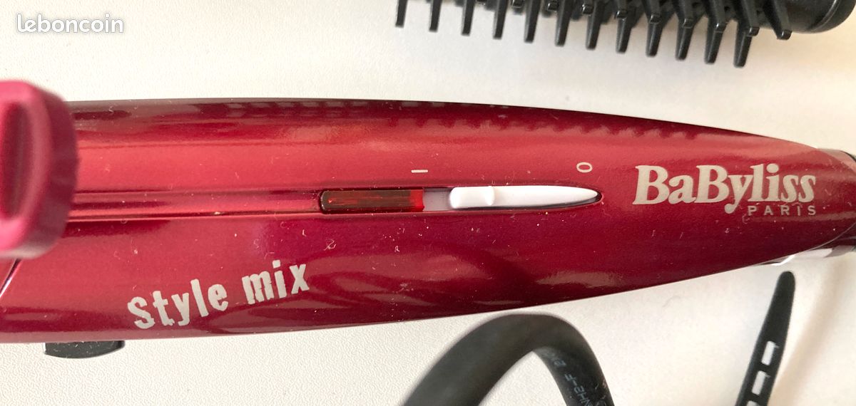 BaByliss Multi-Styler 10-en-1 Style Mix MS22E – Comme neuf