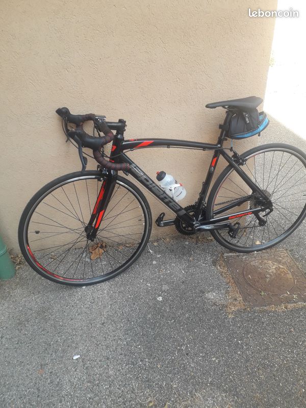 Vélo de course (image 1)