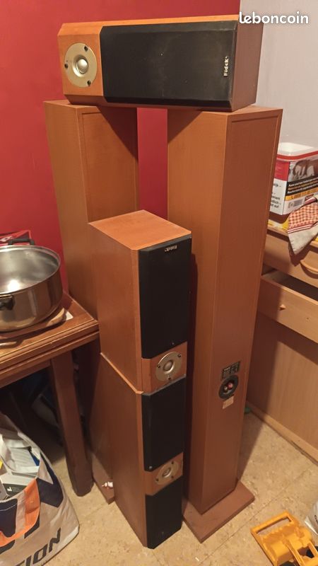 Cinq Encainte (image 1)