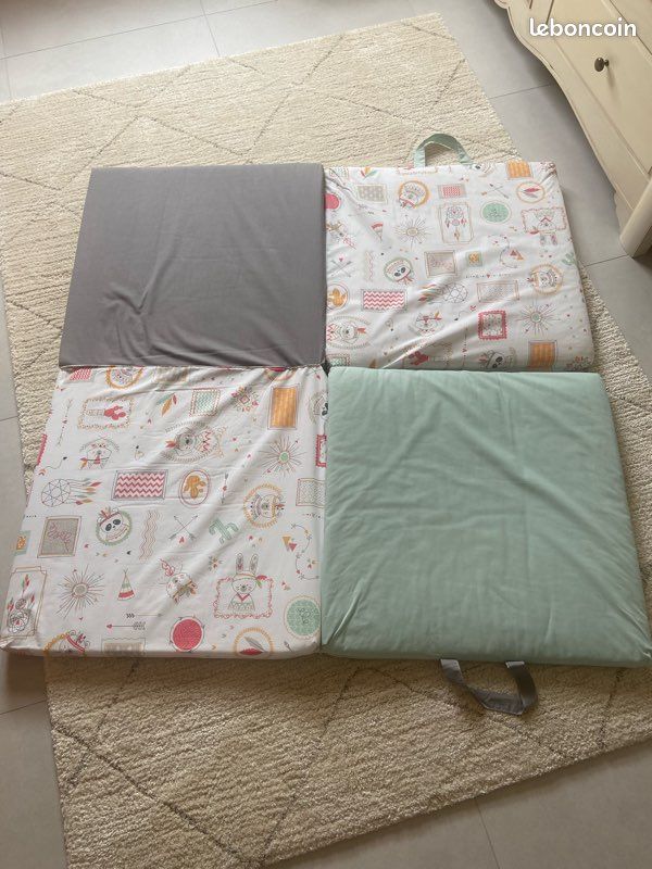 Tapis de sol pour bébé (image 1)