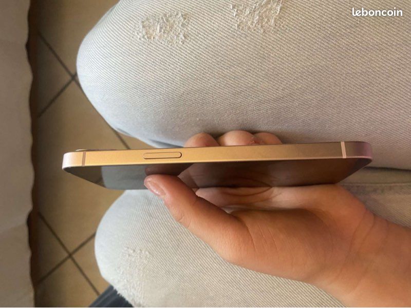 IPhone 13 rose (image 5)
