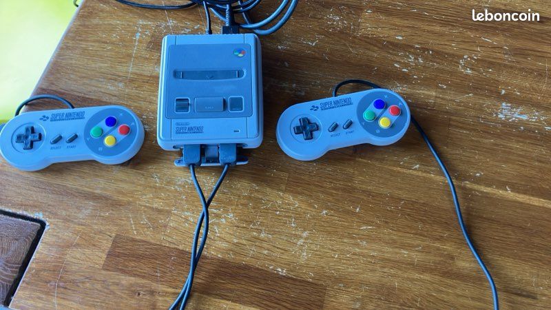 Super Nintendo mini (image 1)