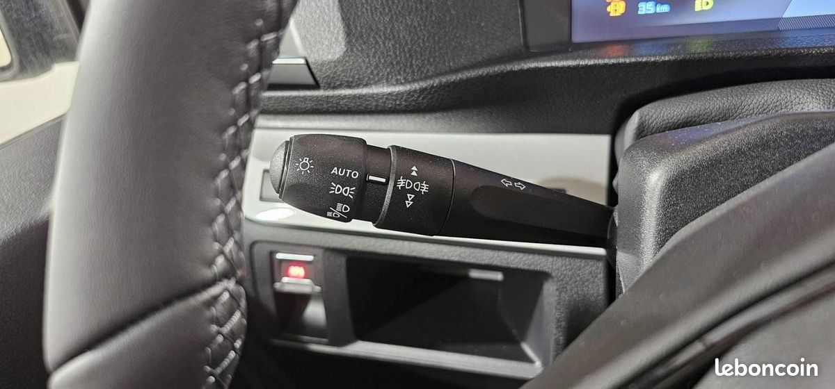 Peugeot Traveller M 2.2 Diesel 180ch S&S EAT8 Business (image 29)