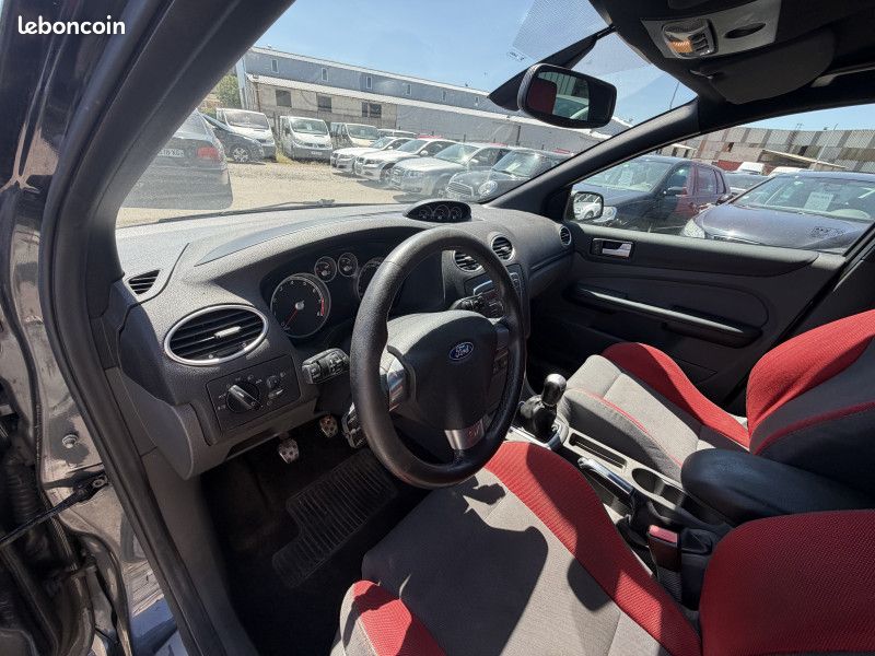 Ford FOCUS 2.5T 225CH ST 5P (image 11)