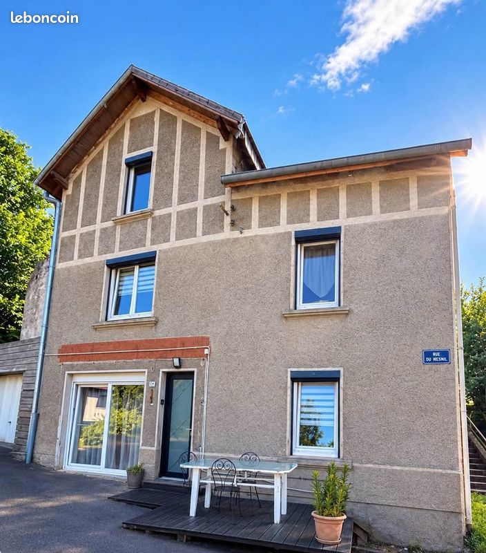 Maison 7 pièces 163 m² · à La Chapelle-Devant-Bruyères · 163 m² · 159 000 €