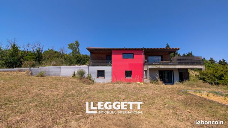 Maison 8 pièces 350 m²