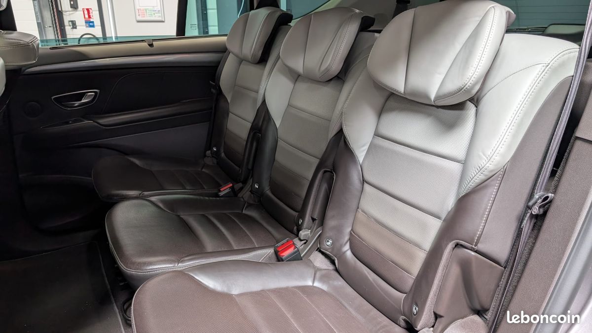 RENAULT ESPACE 1.6 DCI 160CH INITIALE PARIS BVA / CARPLAY / SIEGES MASSANT / 4 CONTROL / VOLANT CHAUFFANt (image 6)