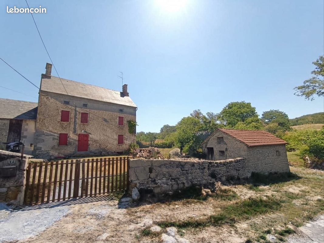 Maison 5 pièces 100 m² · à Aubusson · 100 m² · 85 800 €