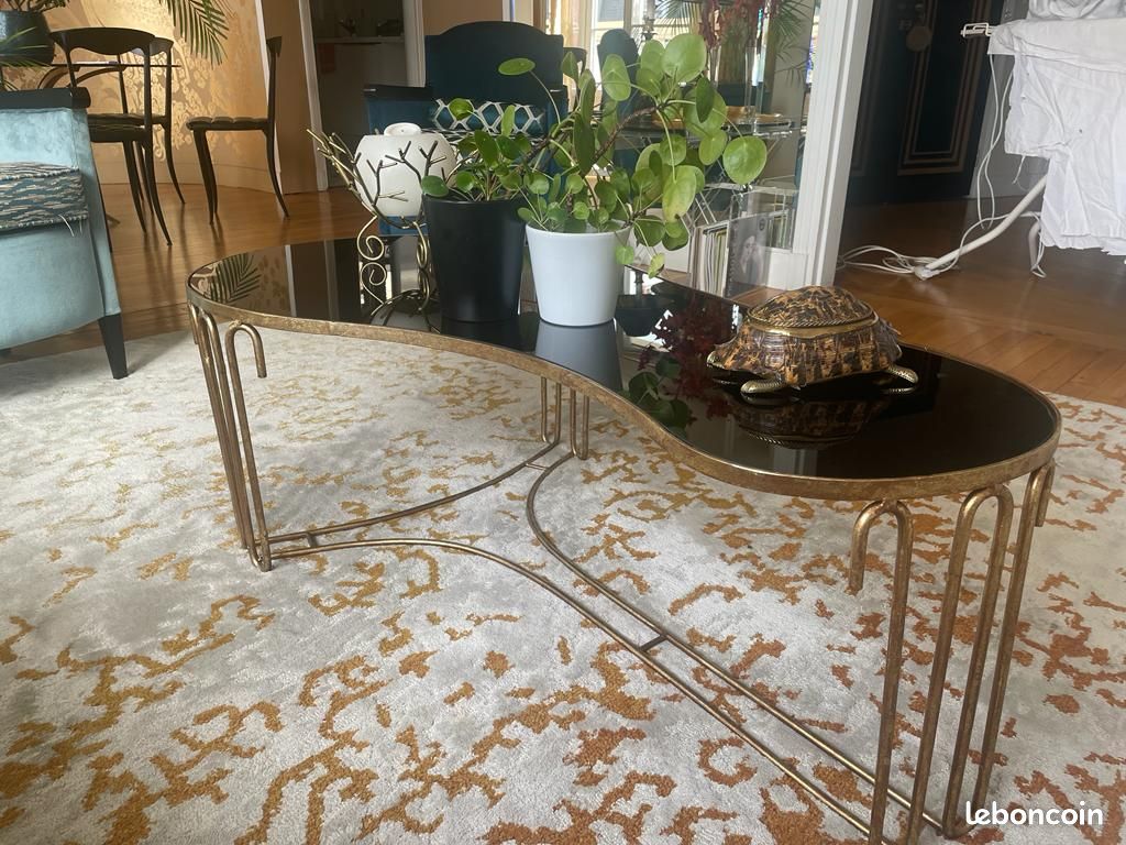 Table basse laquée noire (image 2)