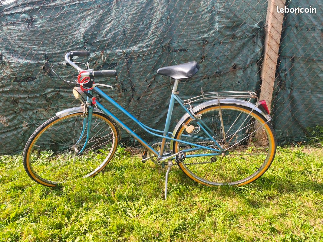 Vélo vintage (image 1)
