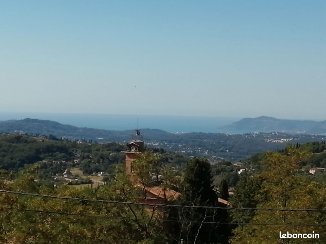Appartement 2 pièces 57 m² · à Grasse · 57 m² · 900 €/mois