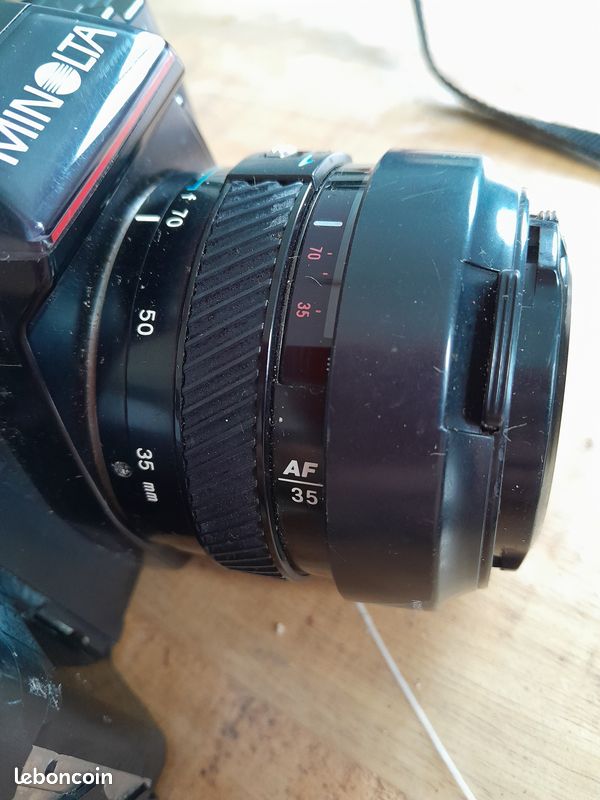 Appareil photo argentique Minolta Maxxum Dynax a-7 + objectif Tamron AF
