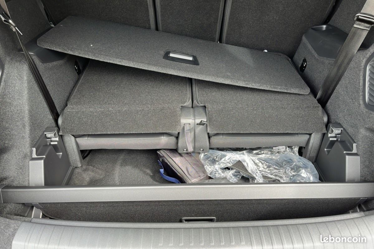 Peugeot 5008 HYBRID 145 E-DCS6 GT 360 T.O 7PL-37% (image 19)