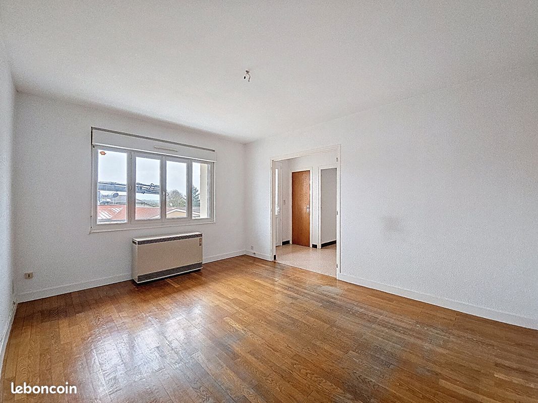 Appartement 3 pièces 71 m² · à Attignat · 71 m² · 575 €/mois